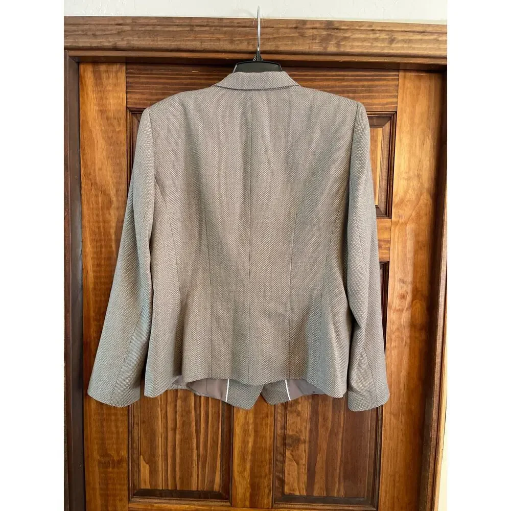 Lafayette 148 New York wool – silk blend blazer size 14 - Picture 4 of 6